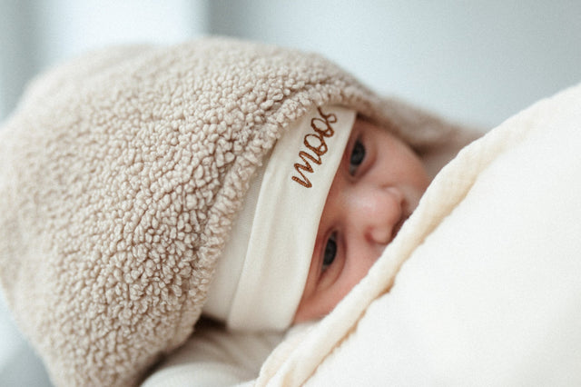 Atelier Pomme | Cosy hooded blanket Teddy - Atelier Pomme - wonder & melon