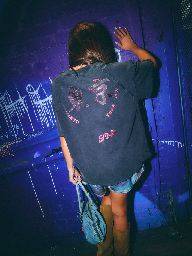 SABBI | Listening Bar Tee
