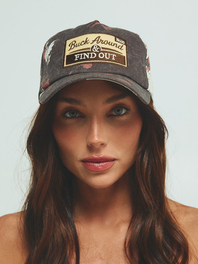 SABBI | The Buck Around Cow Cap