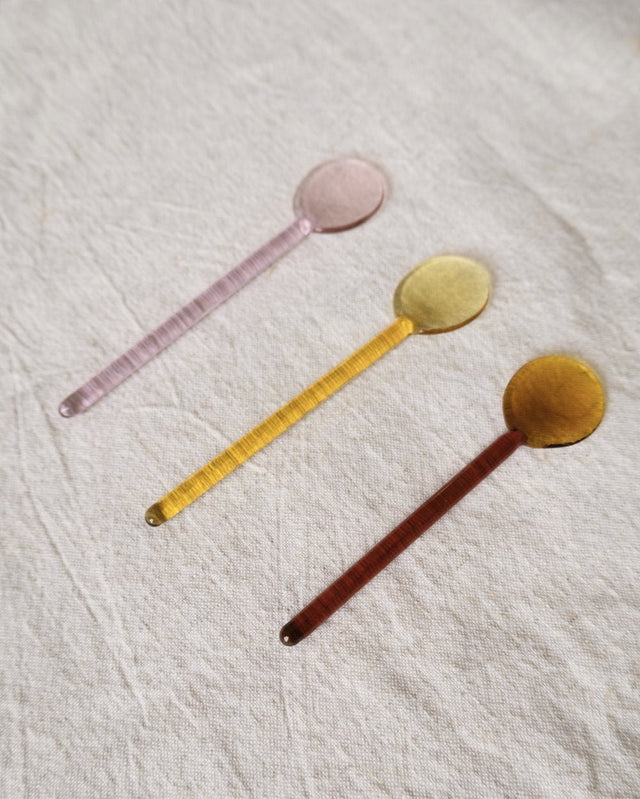 Handgemaakte glazen koffie lepels mustard (set/2) - À la Collection - wonder & melon