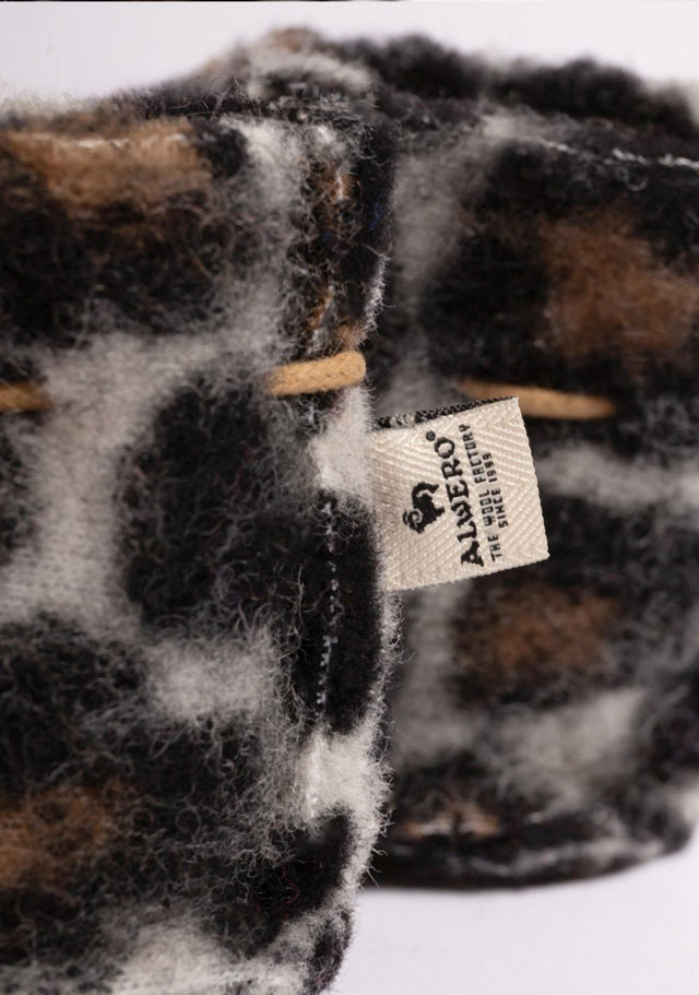 Alwero babyslof Emo leopard sfeerbeeld