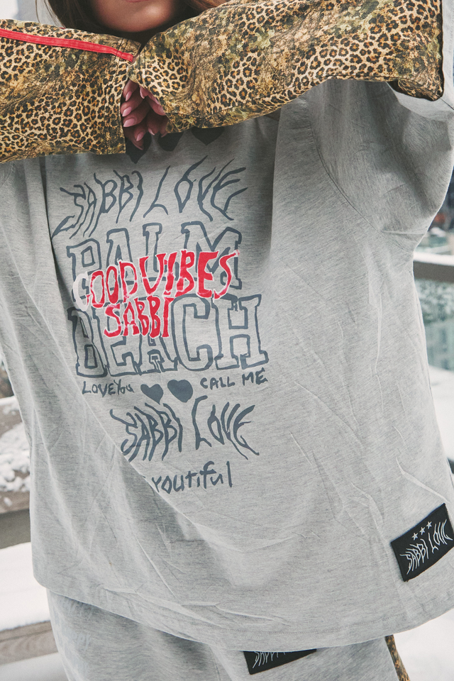 SABBI | The Be Happy Leopard Long sleeve tee| Grey