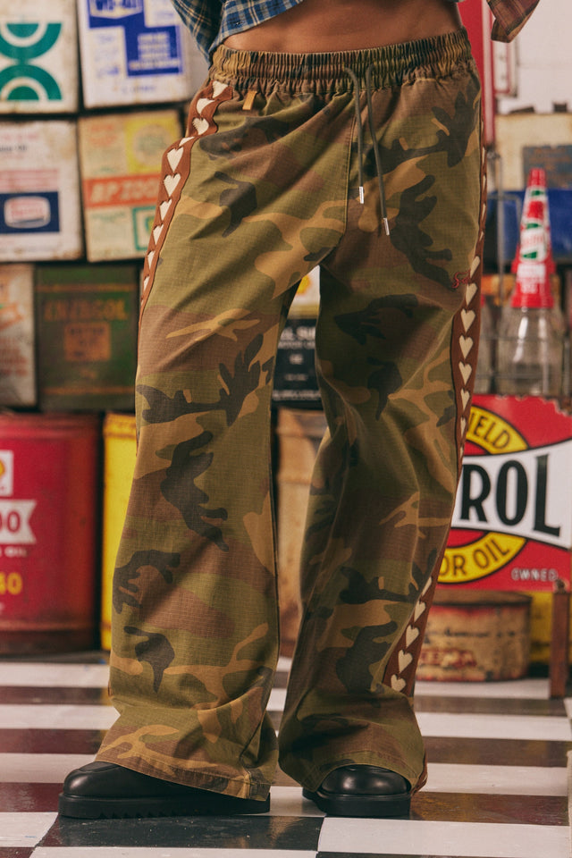 SABBI | The Canvas Heart Pants