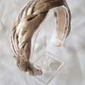 By Mev | Harde hoofdband gevlochten Velvet | Champagne - Beige - By Mev - wonder & melon