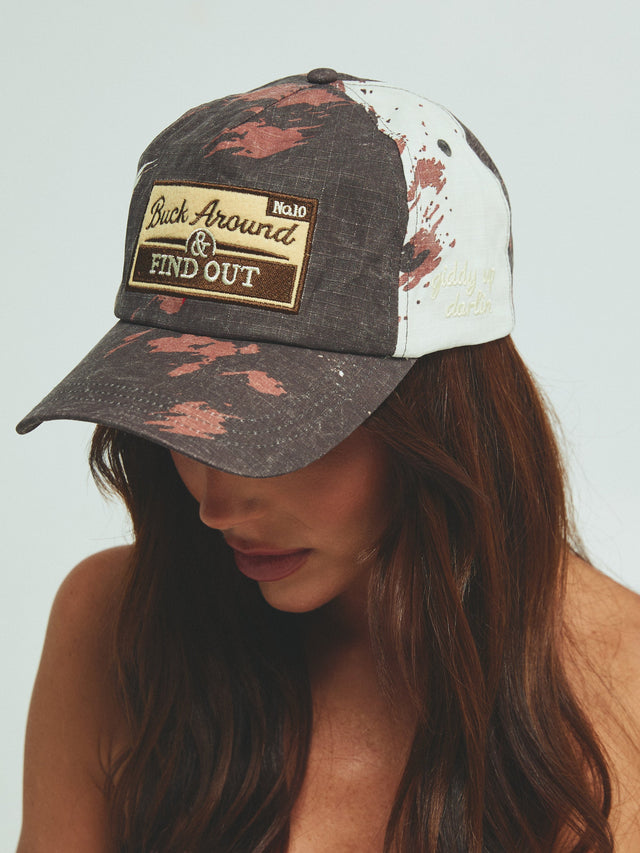 SABBI | The Buck Around Cow Cap