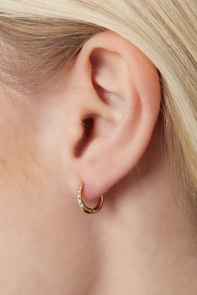 small earrings with stones | White - wonder & melon - wonder & melon